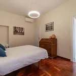 2 Bedroom Flat With Vatican Terrace