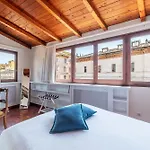 2 Bedroom Flat With Vatican Terrace