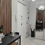 Aquarihome 6 Apartment