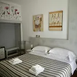 Casa Mia Guesthouse