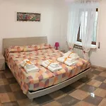 Casa Di Lella Ai Musei Vaticani