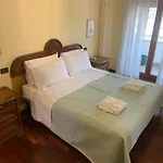 Appia Nuova Lucrezia Apartment