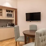900 Apartments Lazio, Emilia & La Corte