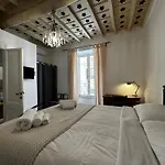 Sant\'Elena Retreat