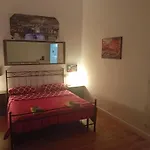 Mirti Subway Apartment