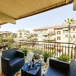 Luminous 2Br Family Apartment In Residential Area