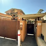 Luminous 2Br Family Apartment In Residential Area