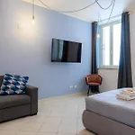 Hb Montebello Apartment