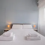 Bbb House Saint Peter