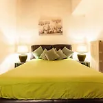 Campo Dei Fiori Nest Apartment