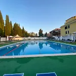Aurelia Green Suite