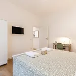 Gemelli Di Fausto, Intera Casa