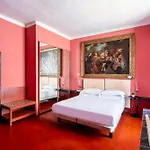 Romac Leone Apartments