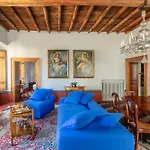Romac Leone Apartments