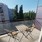 Caravaggio Inn