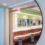 Hotel Caprice