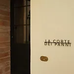 La Corte Dei Panni