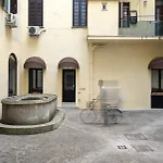 La Corte Dei Panni