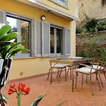 Vatican Luxury Apt With Garden