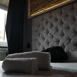 Rhome Luxury Suite