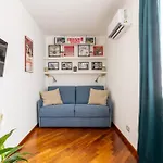 Stracult House Suggestive And Vintage-Pop Apartment