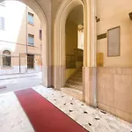 Via Veneto - Domus Juliae