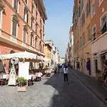 San Peter Borgo 68