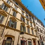Heavenly Trevi Luxury Apartment