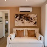 Sky Domus Rome Historic Center Penthouse With Jacuzzi
