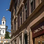 The Right Place 4U Mario De Fiori Apartment