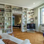 Piramide Shabby By Casa E Lode - Colosseum, Air Conditioning