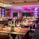 Adesso Hotel