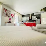 Azadi Suite Flaminio