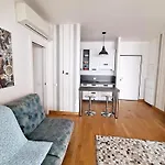 Appartamento Con Terrazzo