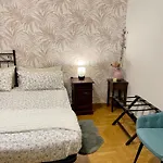 Aurora House - Appartamento Accogliente A Barberini