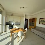 Bright Apt Near Porta Maggiore