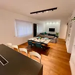 Villa Ada Luxury Home