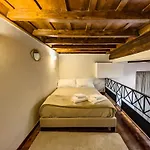 IREX APARTMENTS Piazza di Spagna