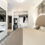 Tritone Luxury Suites Piazza Del Popolo