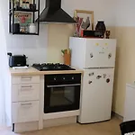 New! True-Stevere Amazing Double Bed For 5 Pax