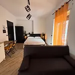 Casa Au