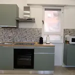 Rhome Apartment