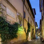 Daplace - Camelia Apartment