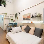 Rhome_Hub
