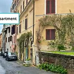 Historic Domus -100 Mt From The Colosseum And 1 Min Metro