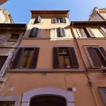 Trastevere House With Balcony,Quiet New