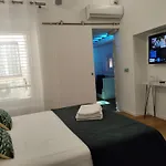 Marylin Apartment Via Della Croce