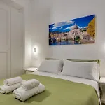 Via Veneto - Dolce Vita Alcova