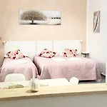 My House Gemelli
