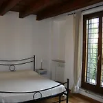 La Casa Di Olimpia - Rent A House
